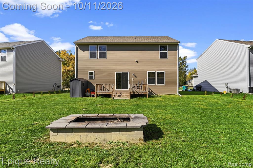 7341 Red Maple Drive