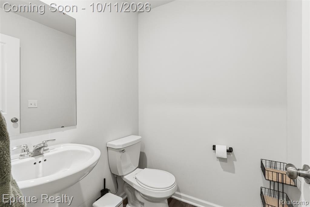 7341 Red Maple Drive