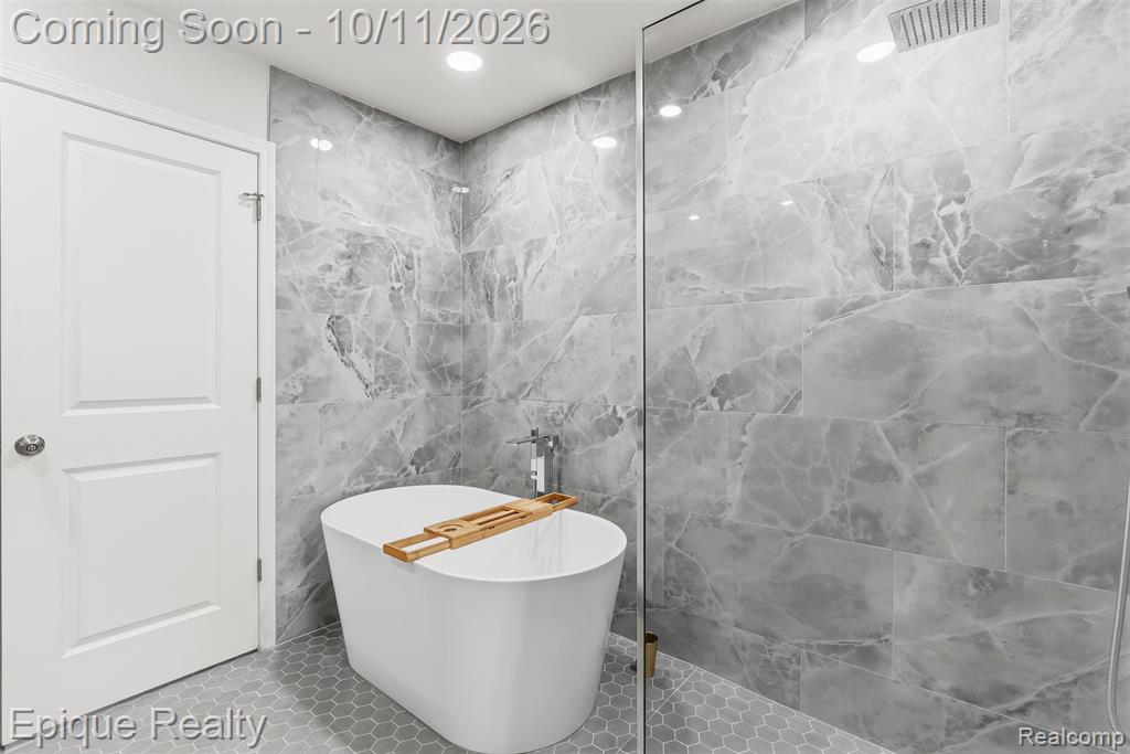 7341 Red Maple Drive