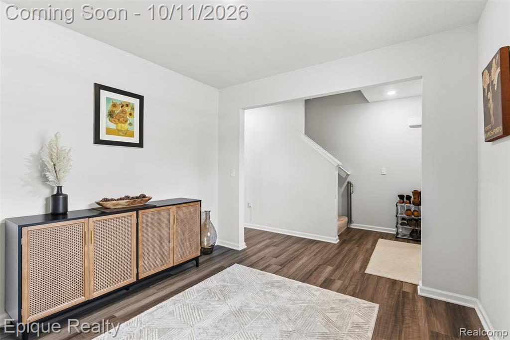 7341 Red Maple Drive