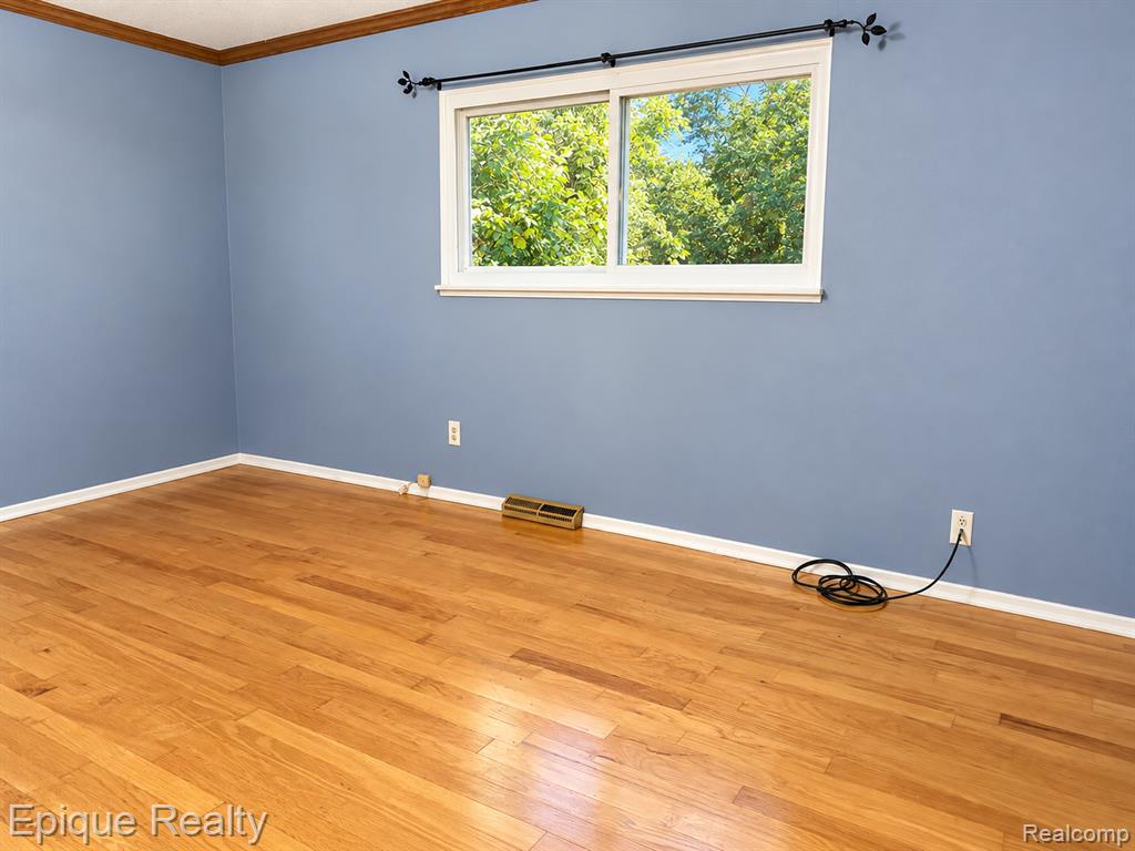 360 Eastlawn Drive