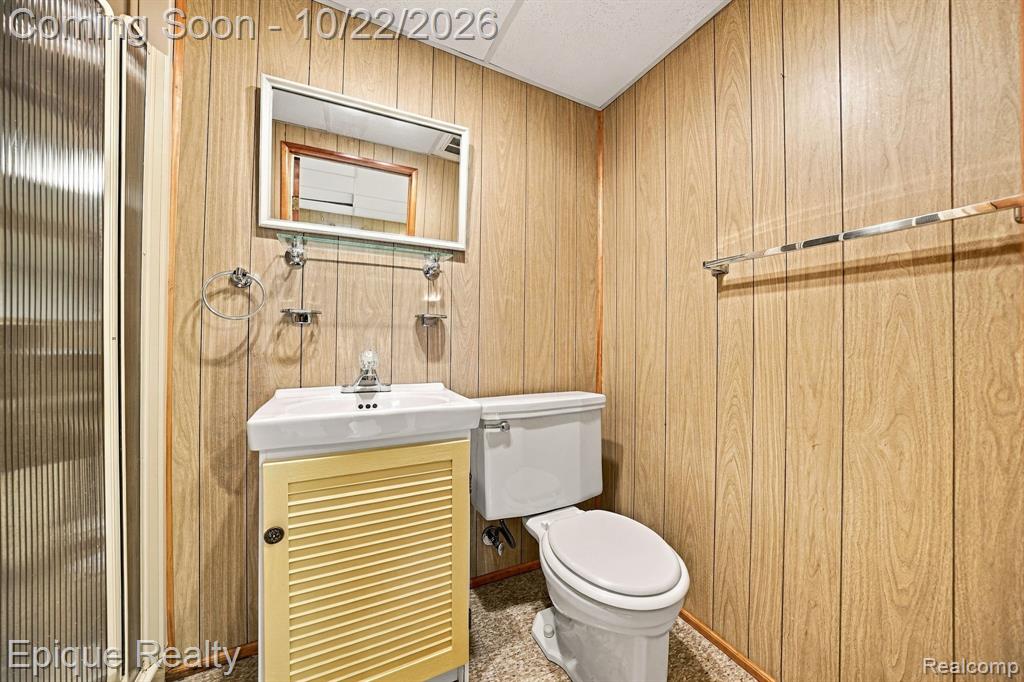4805 Carolee Lane