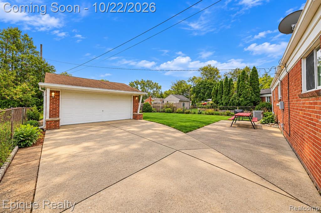 4805 Carolee Lane