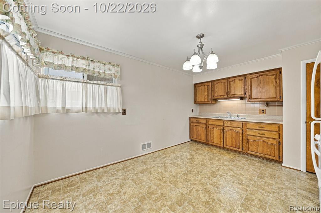 4805 Carolee Lane