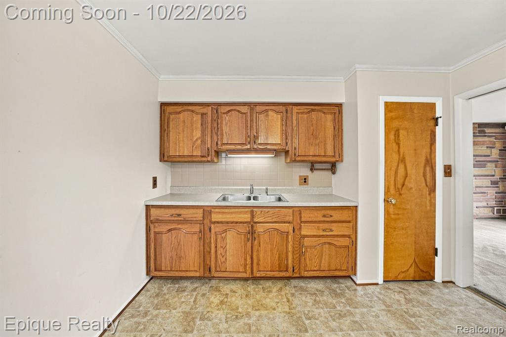 4805 Carolee Lane