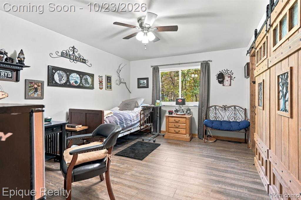 9085 Pineview Lake Drive