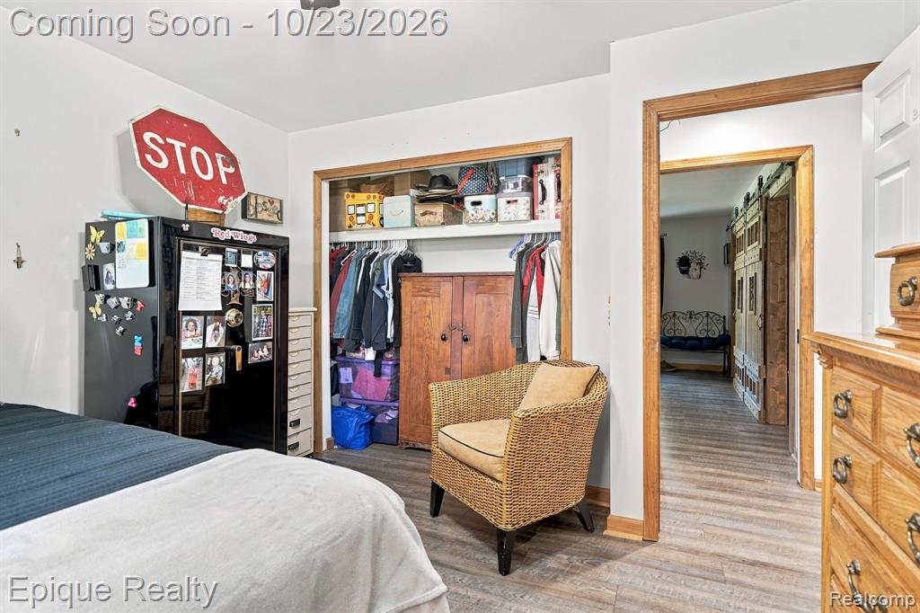 9085 Pineview Lake Drive