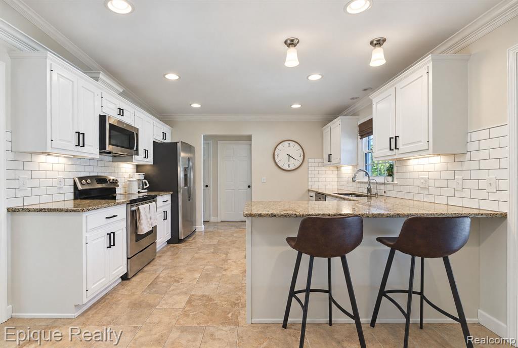3495 N Gale Road