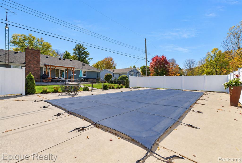 3495 N Gale Road