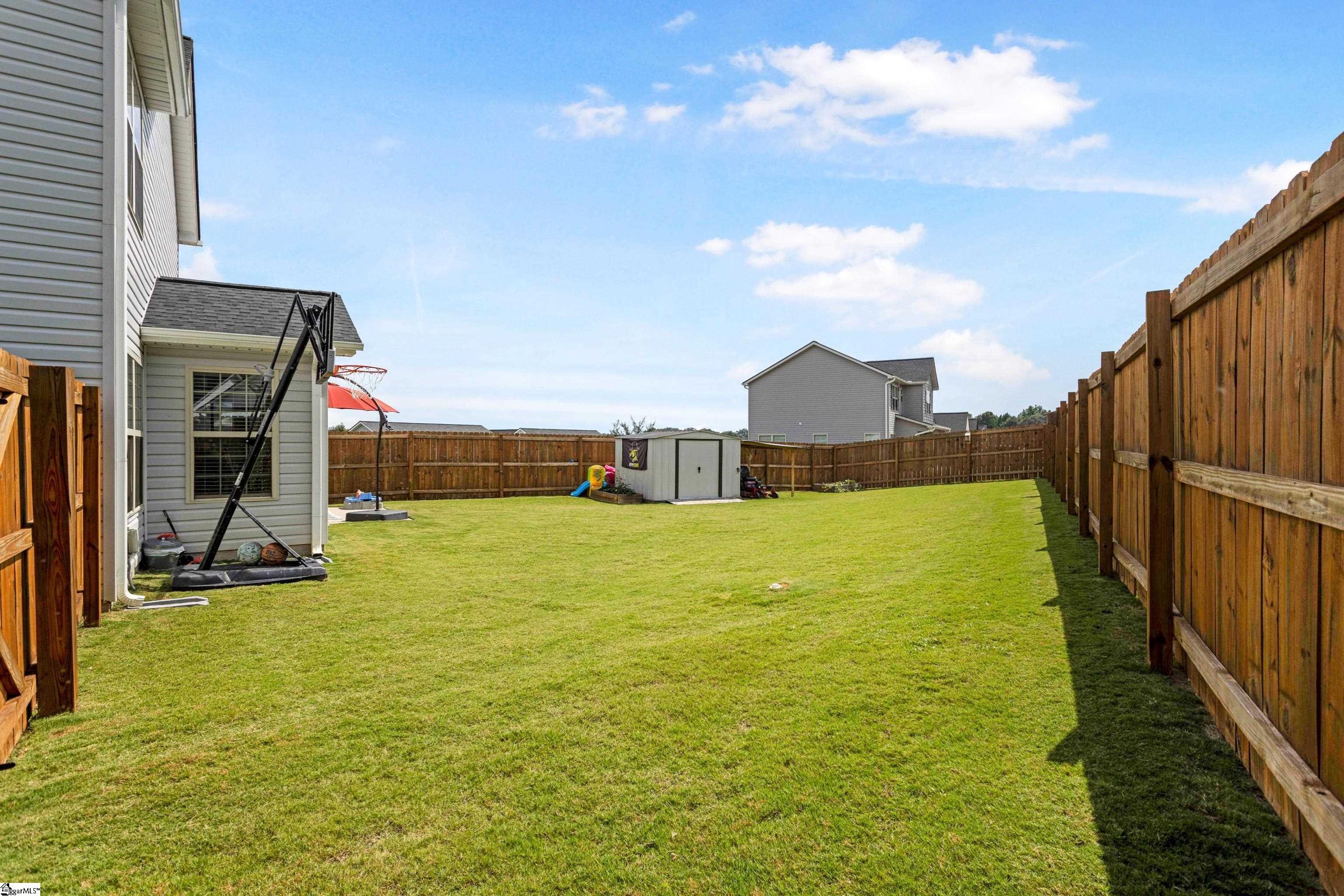 465 Peaksview Drive