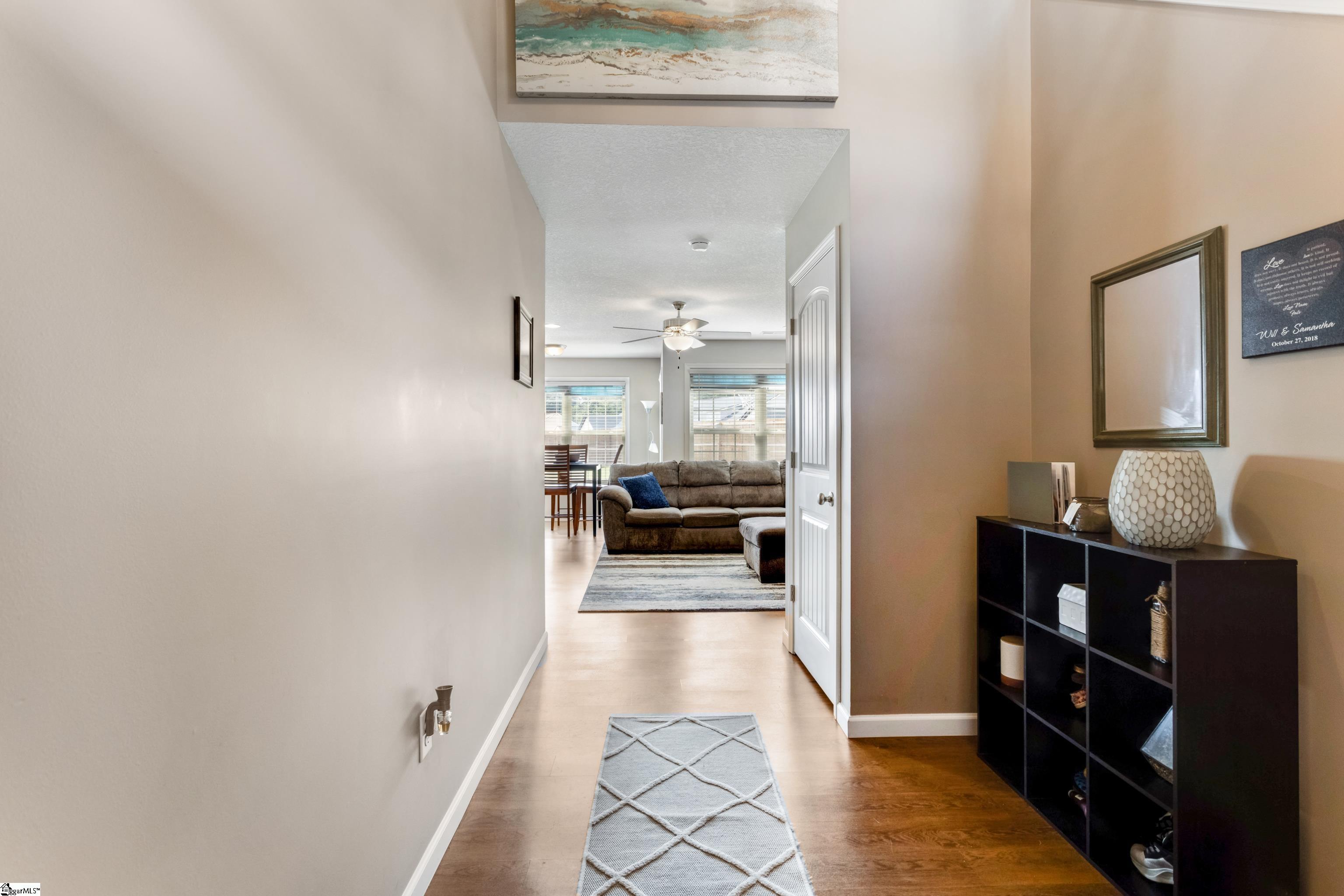 465 Peaksview Drive