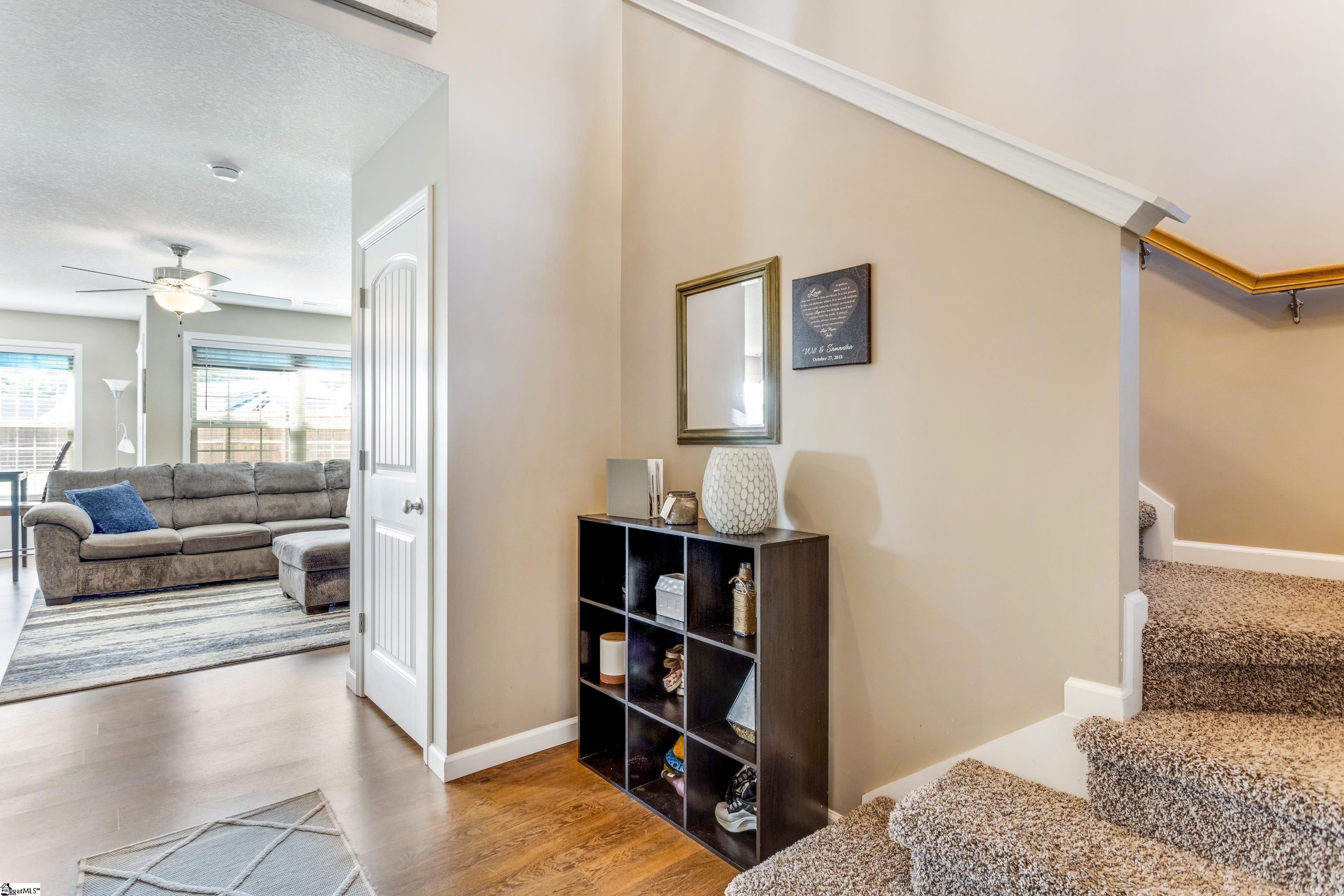 465 Peaksview Drive
