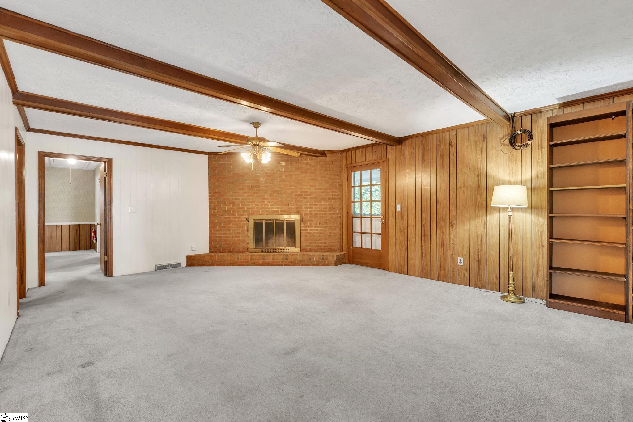 106 Chestnut Drive