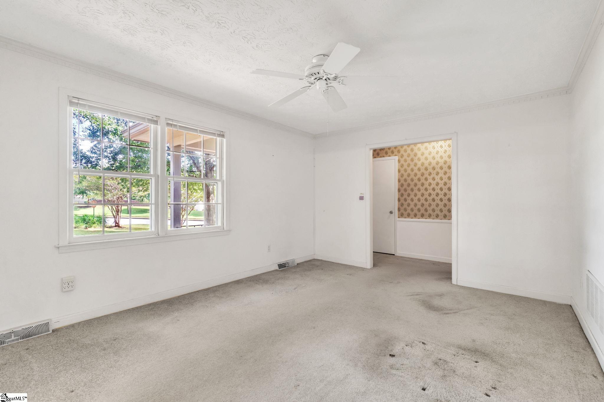106 Chestnut Drive