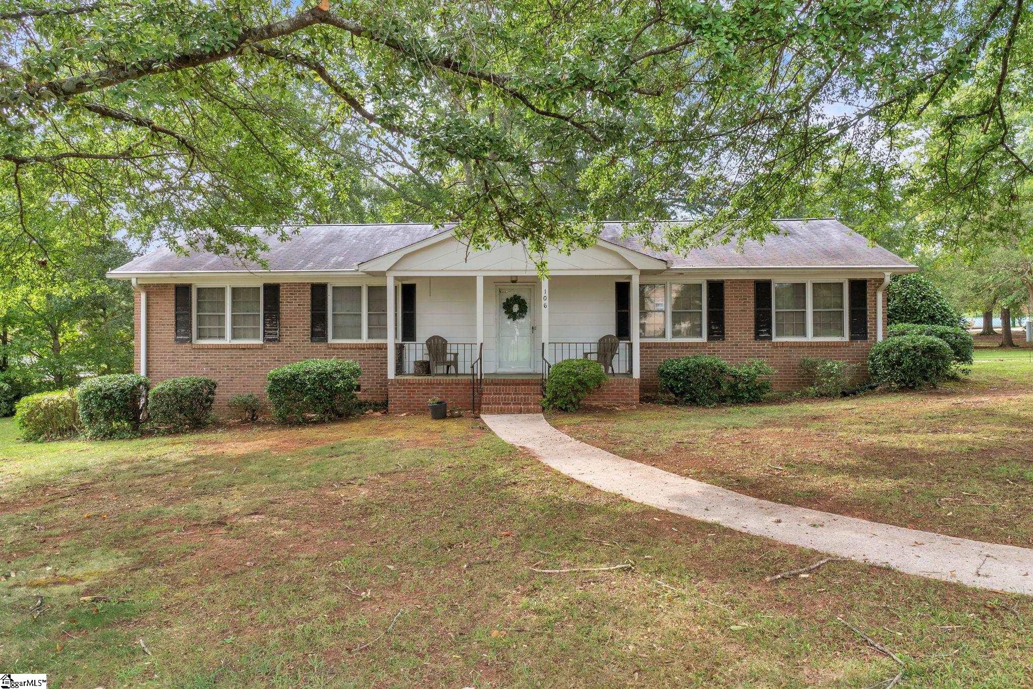 106 Chestnut Drive