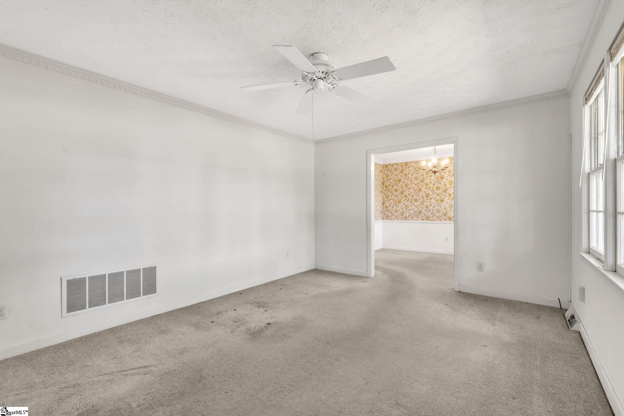 106 Chestnut Drive