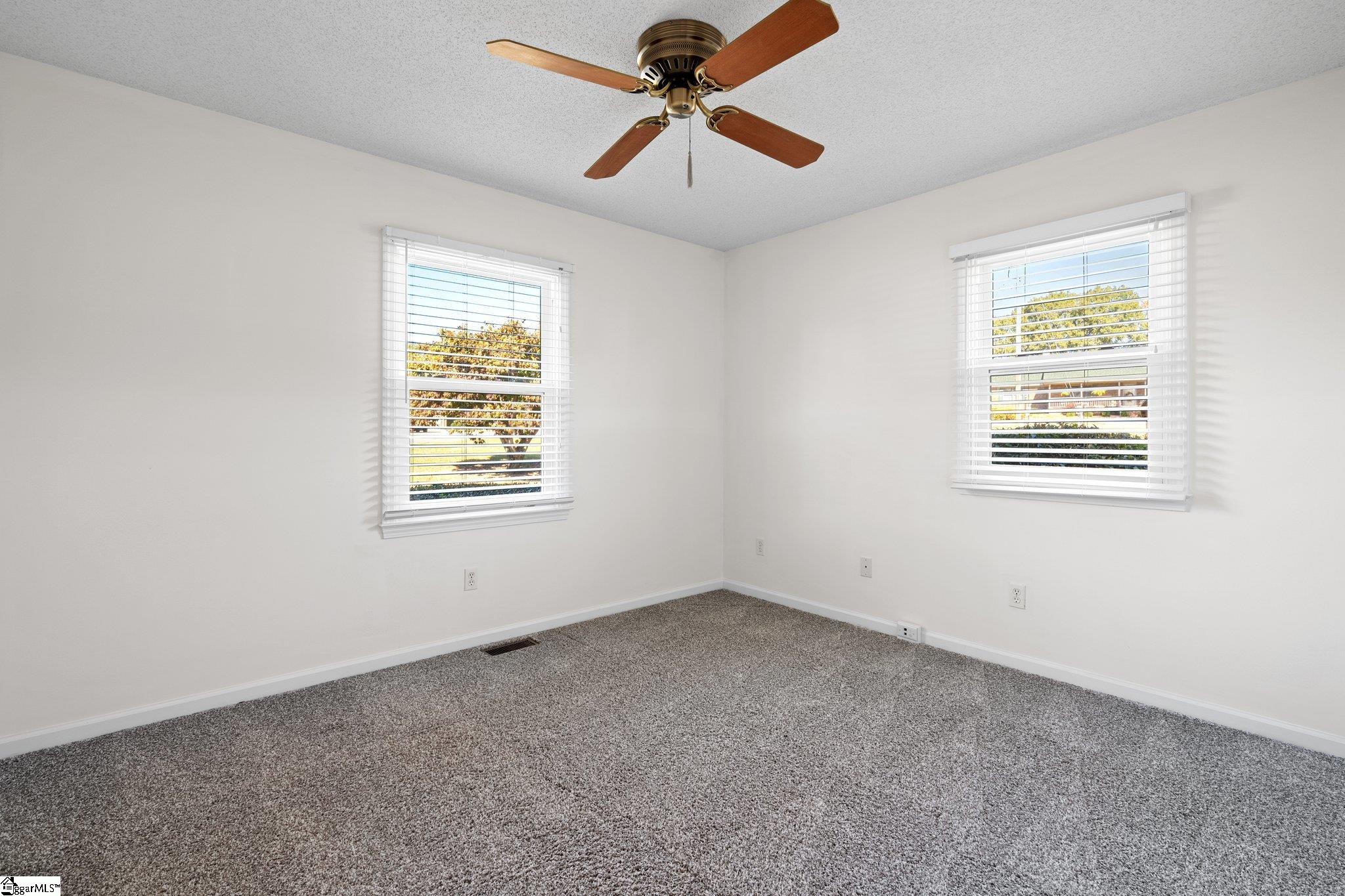 109 Ashlawn Court