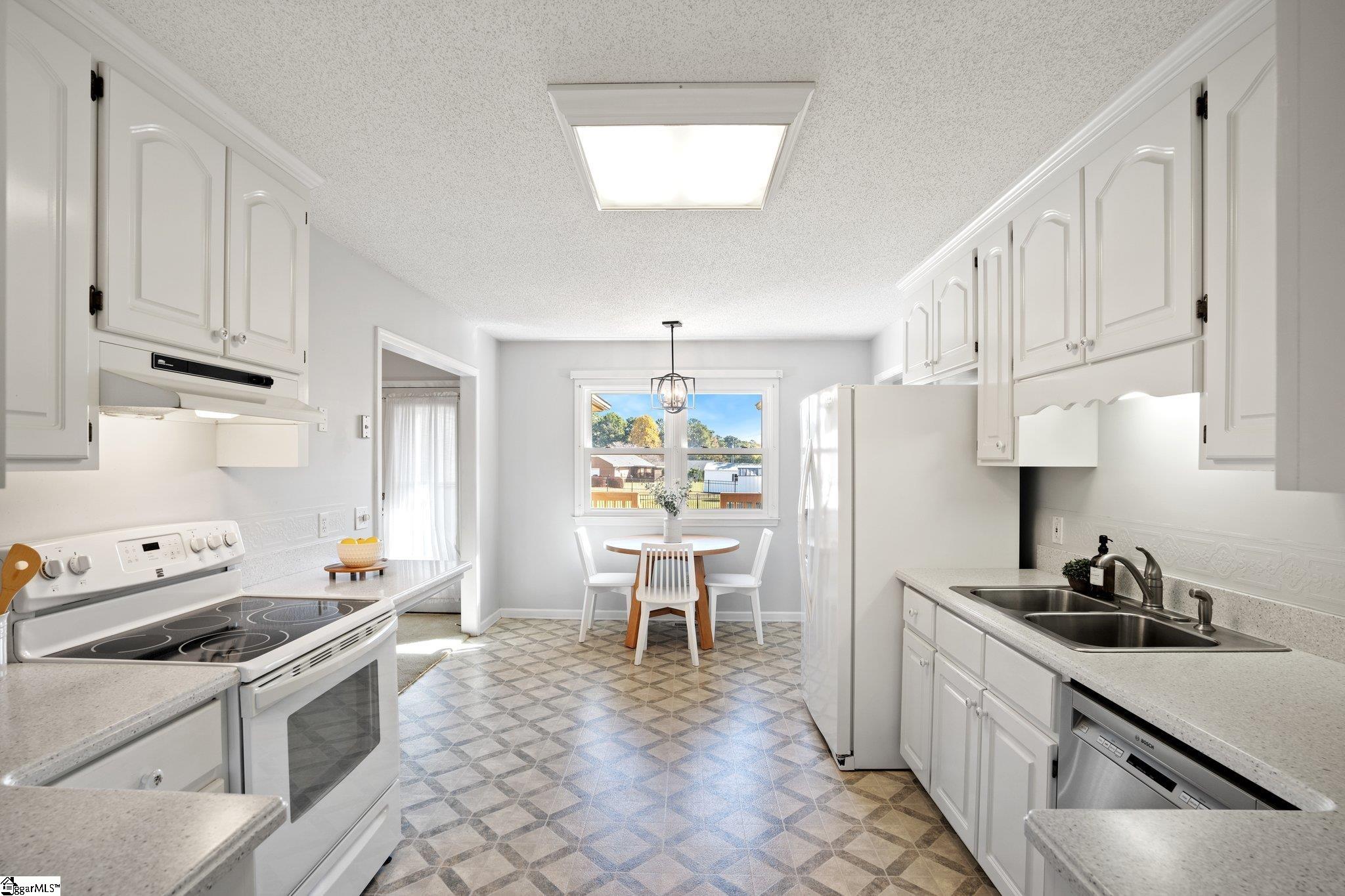 109 Ashlawn Court