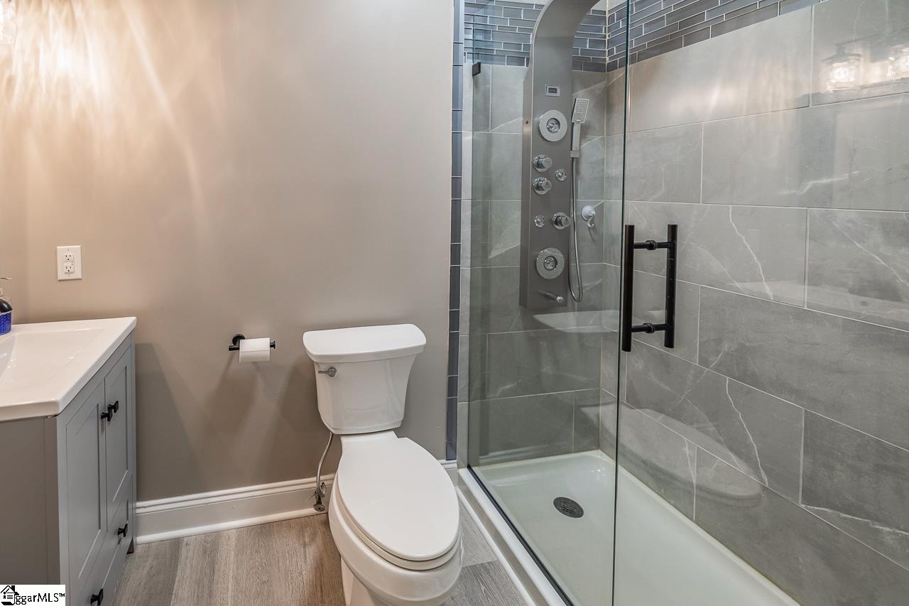 455 Harbour View Drive