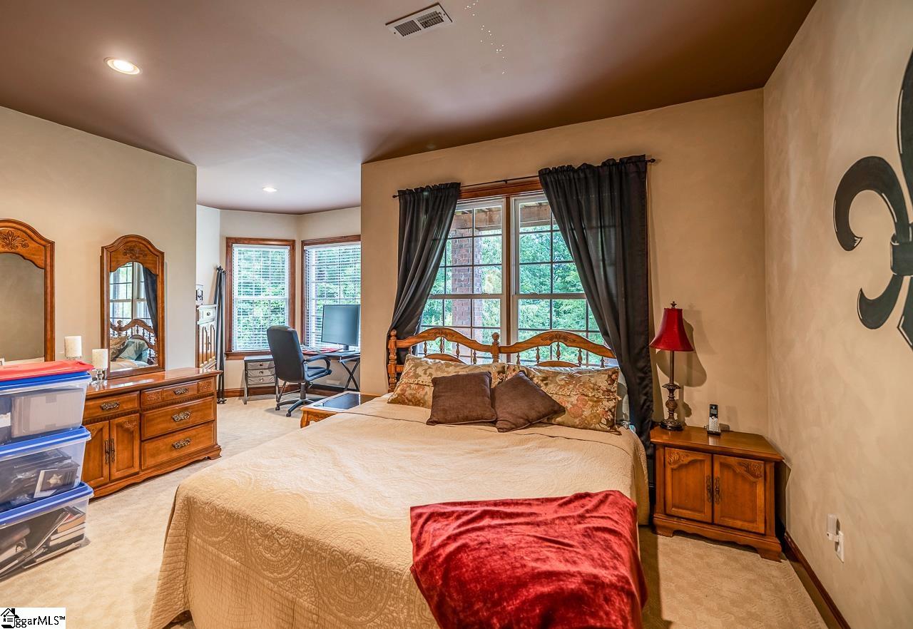 455 Harbour View Drive