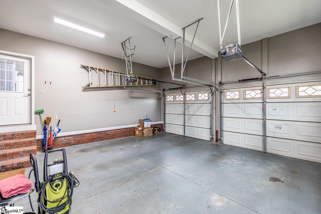 455 Harbour View Drive