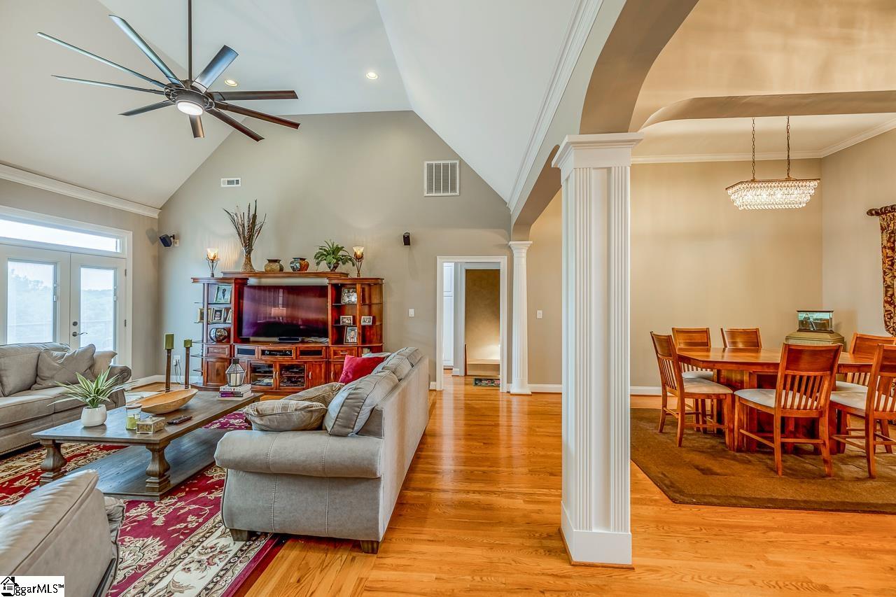 455 Harbour View Drive