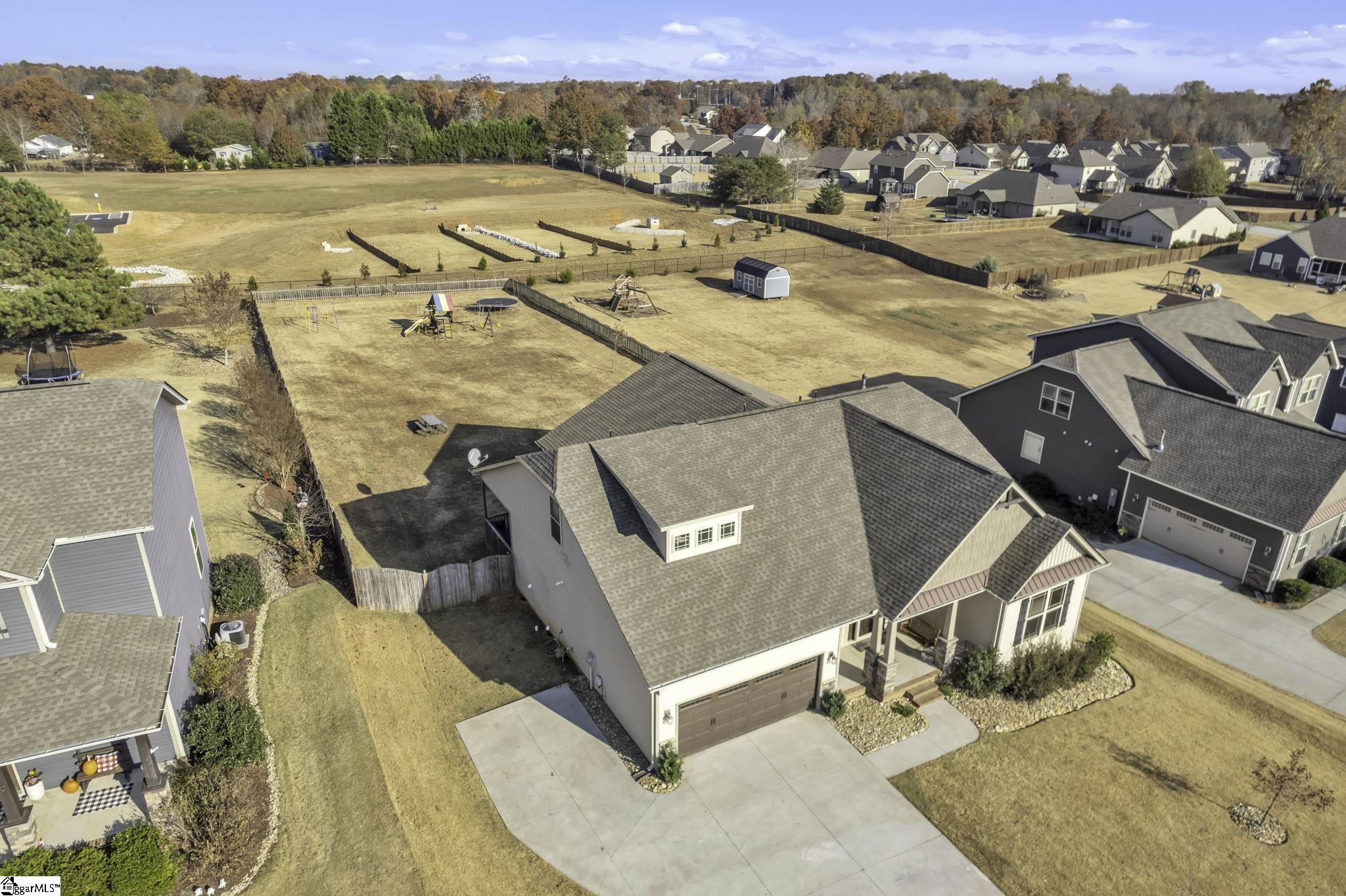 412 Golden Amber Lane