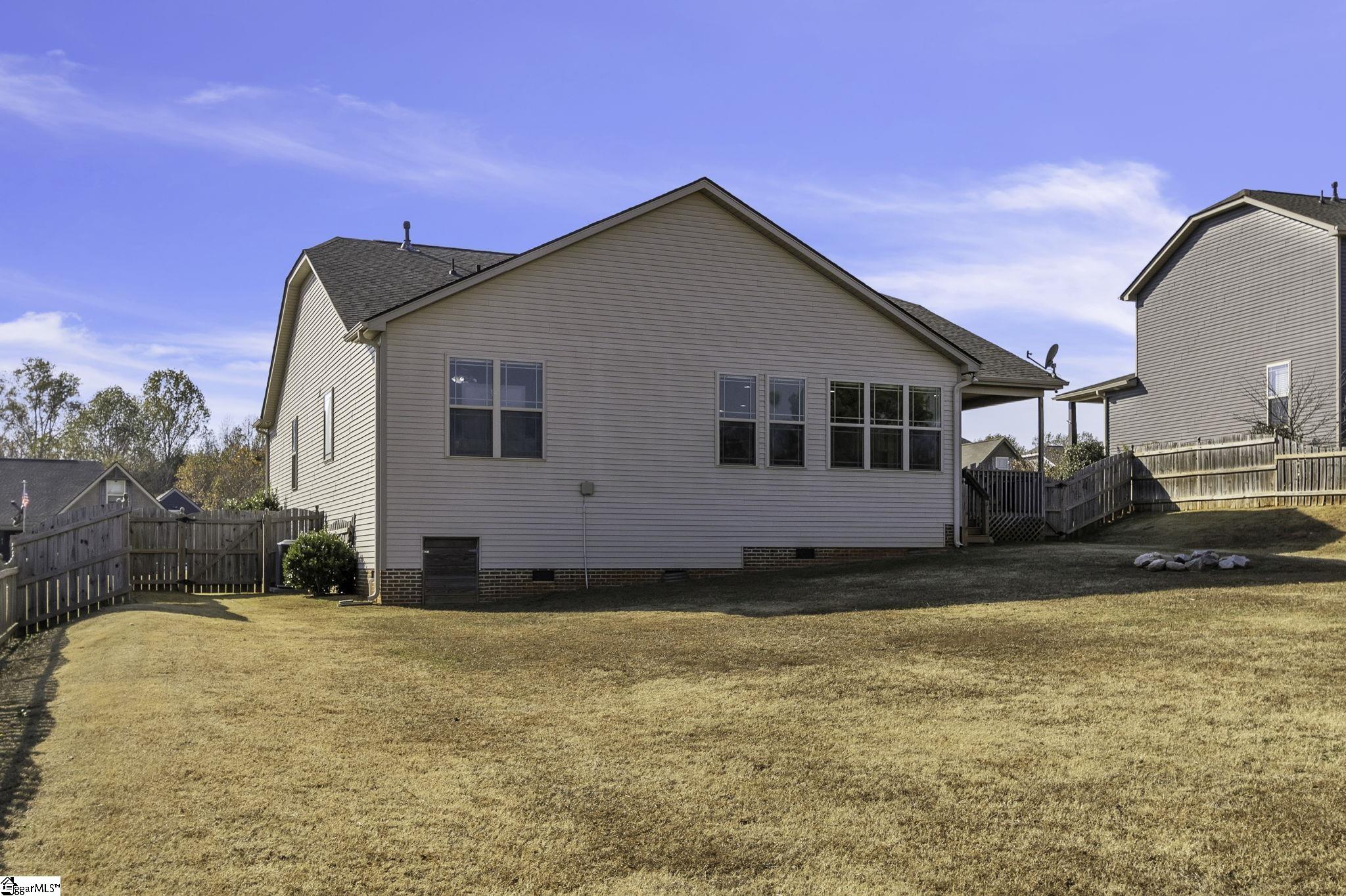 412 Golden Amber Lane