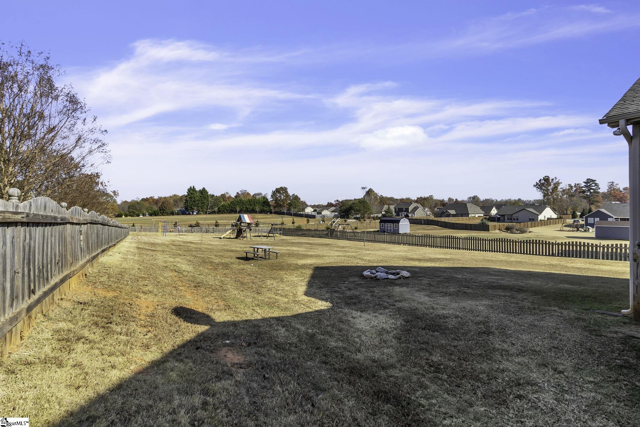 412 Golden Amber Lane