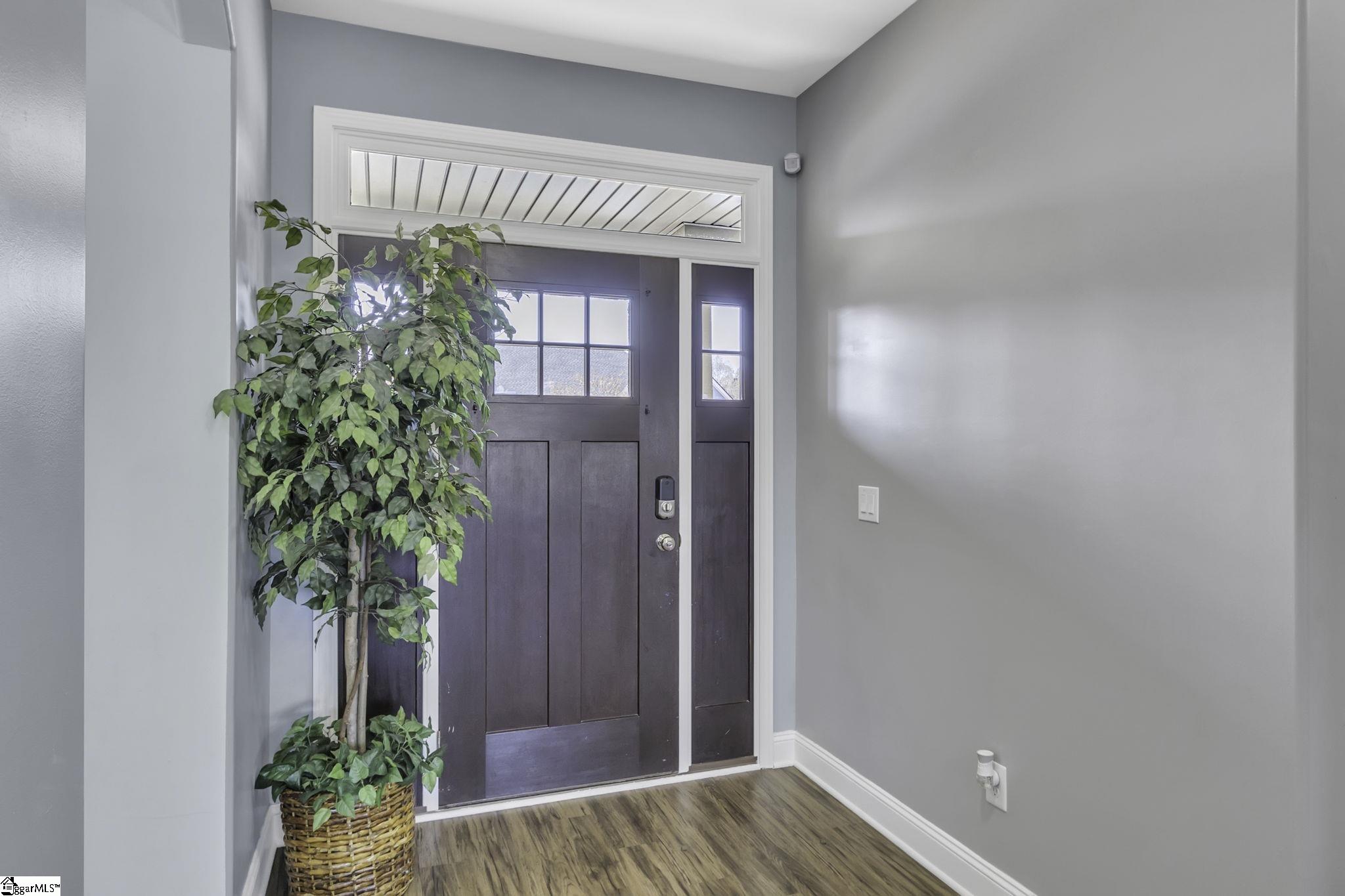 412 Golden Amber Lane