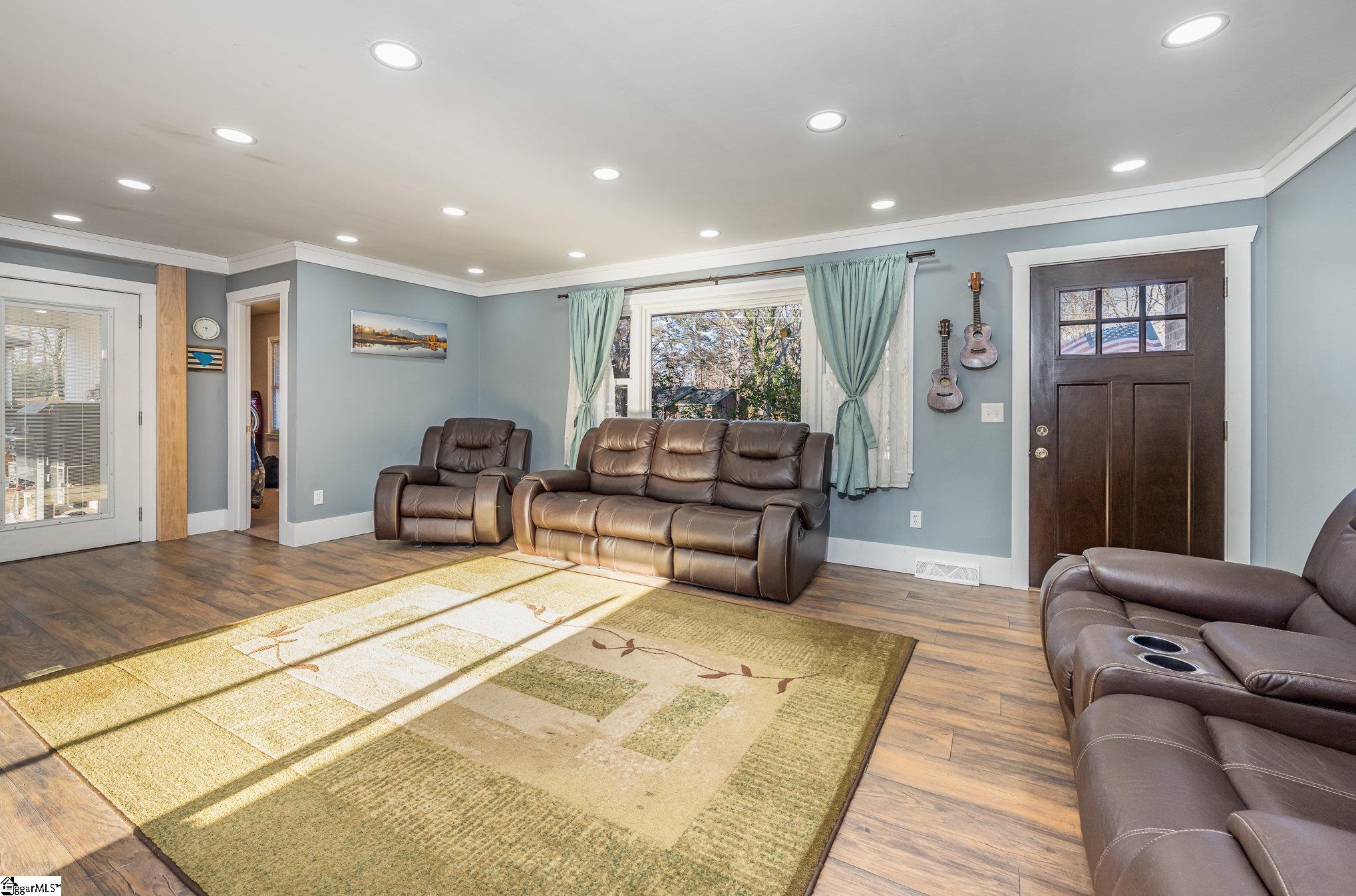 112 Martindale Drive