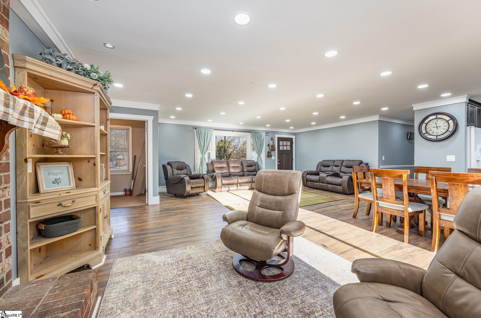 112 Martindale Drive