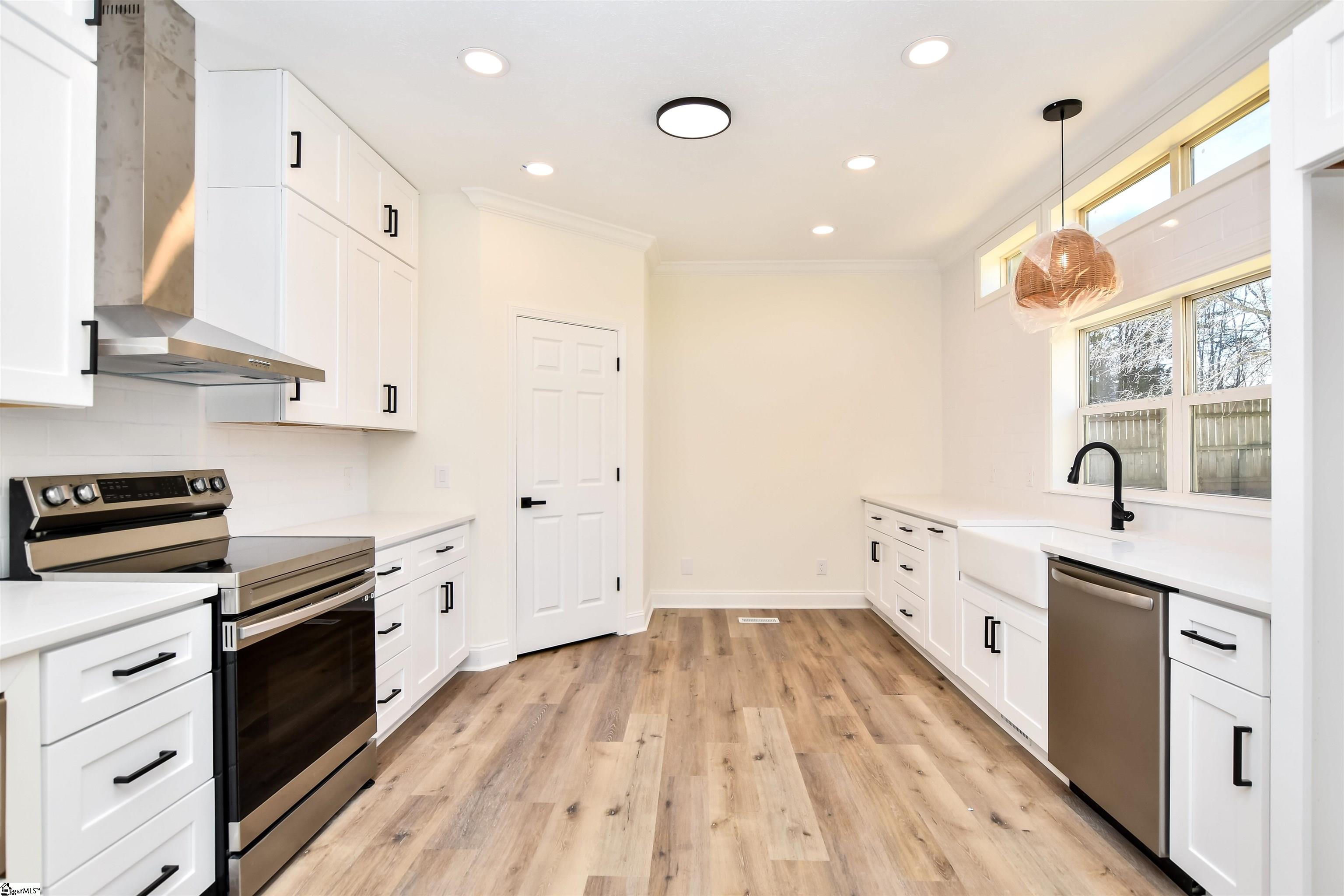 23 Forestville Drive