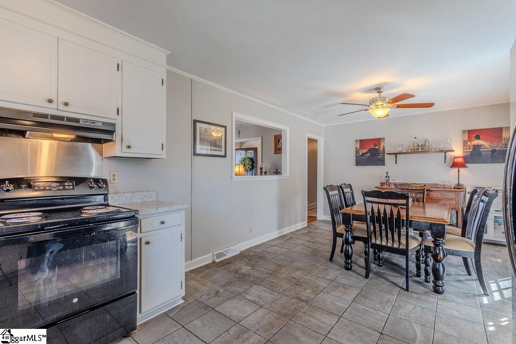 219 Fieldcrest Lane