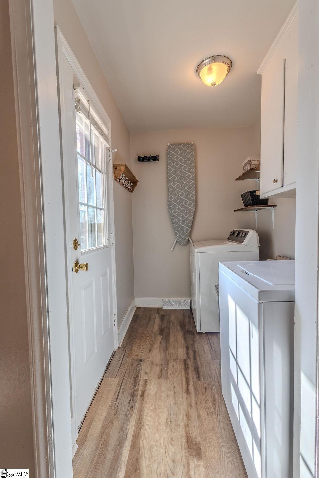 219 Fieldcrest Lane