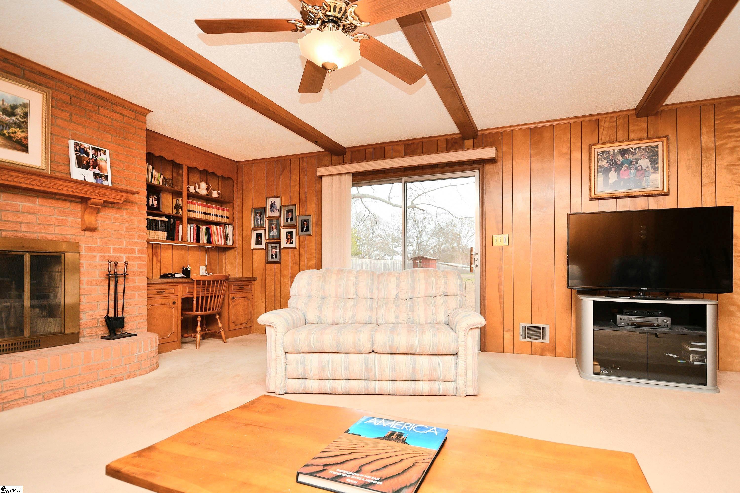 111 New Dunham Bridge Road