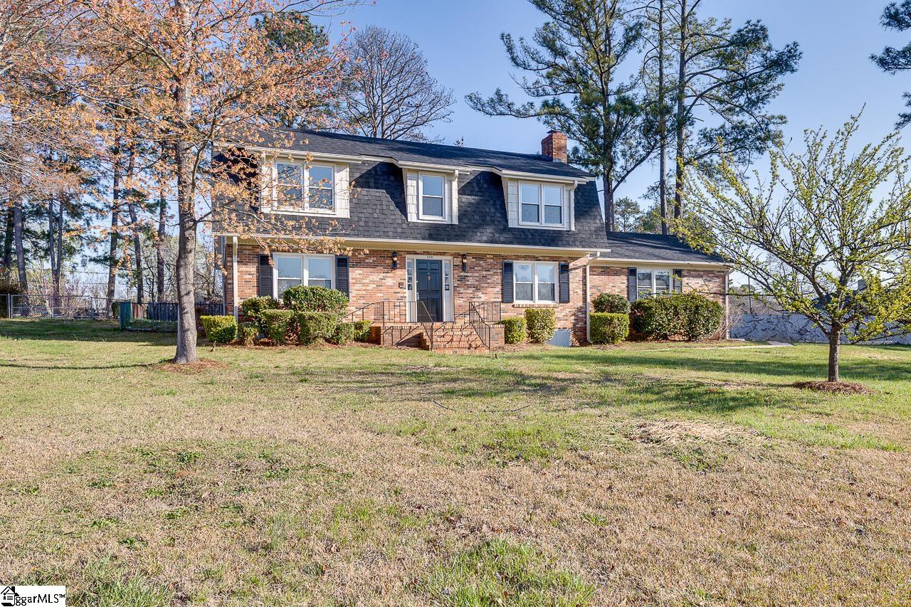 113 Forestdale Drive
