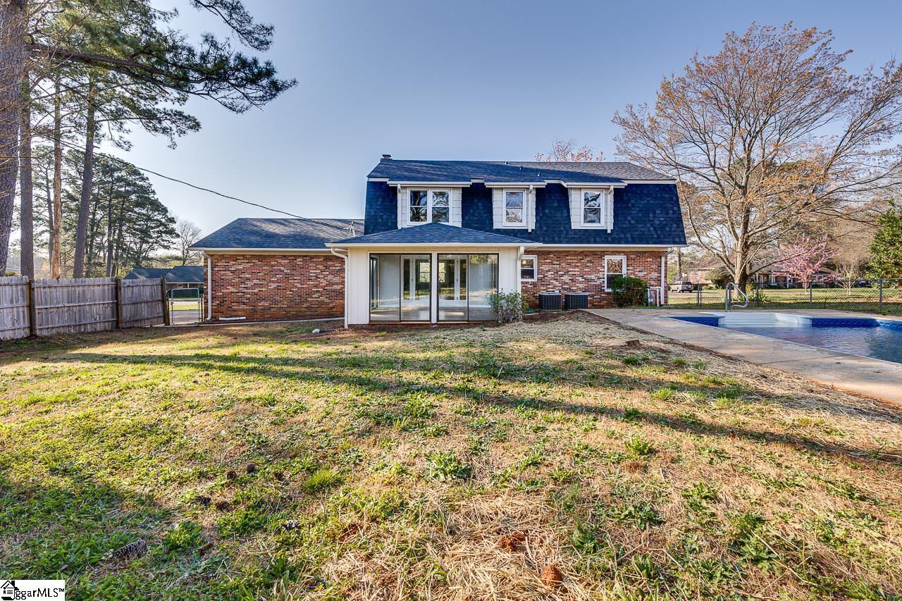 113 Forestdale Drive