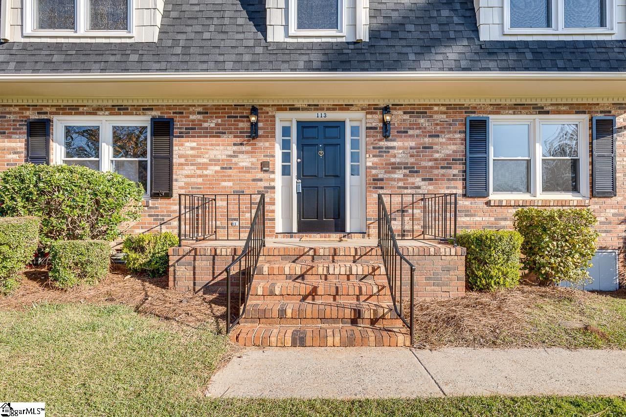 113 Forestdale Drive