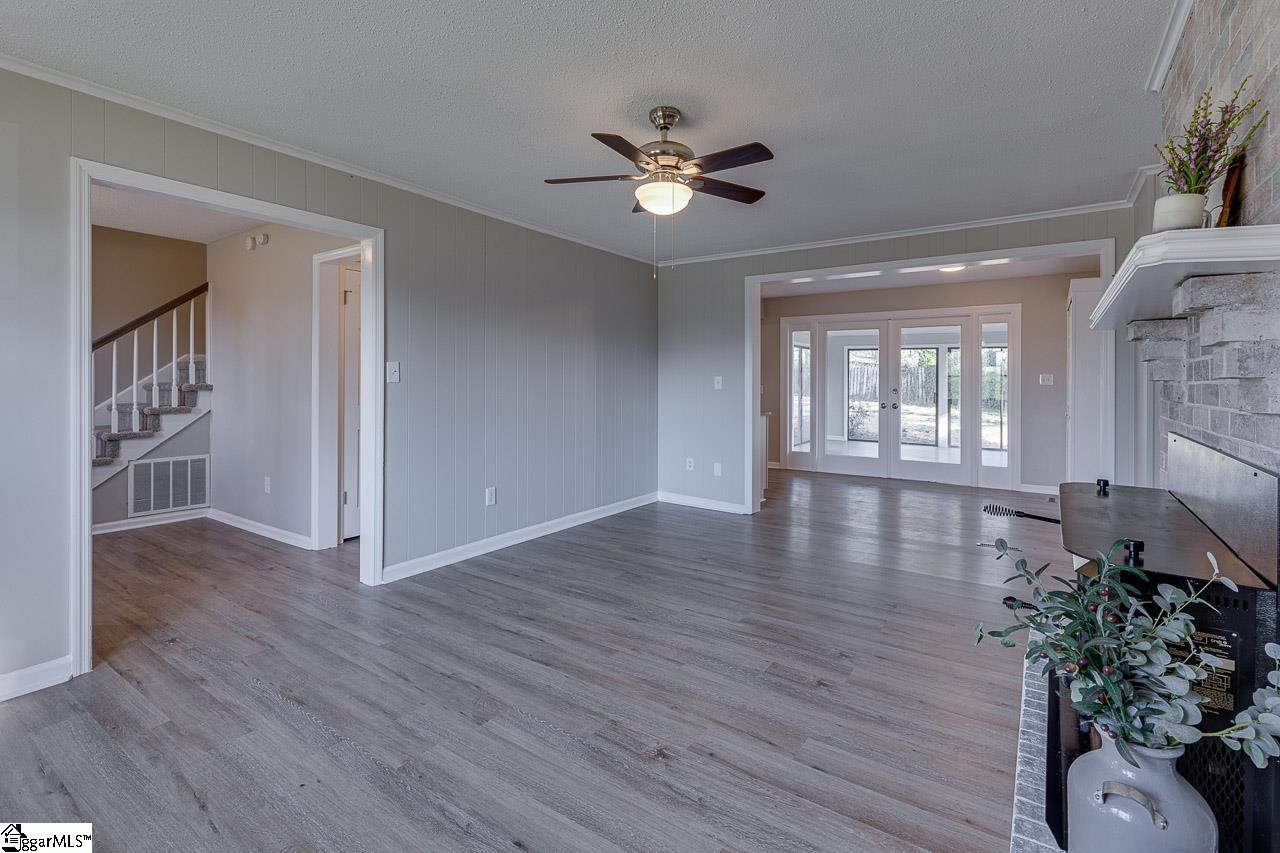 113 Forestdale Drive