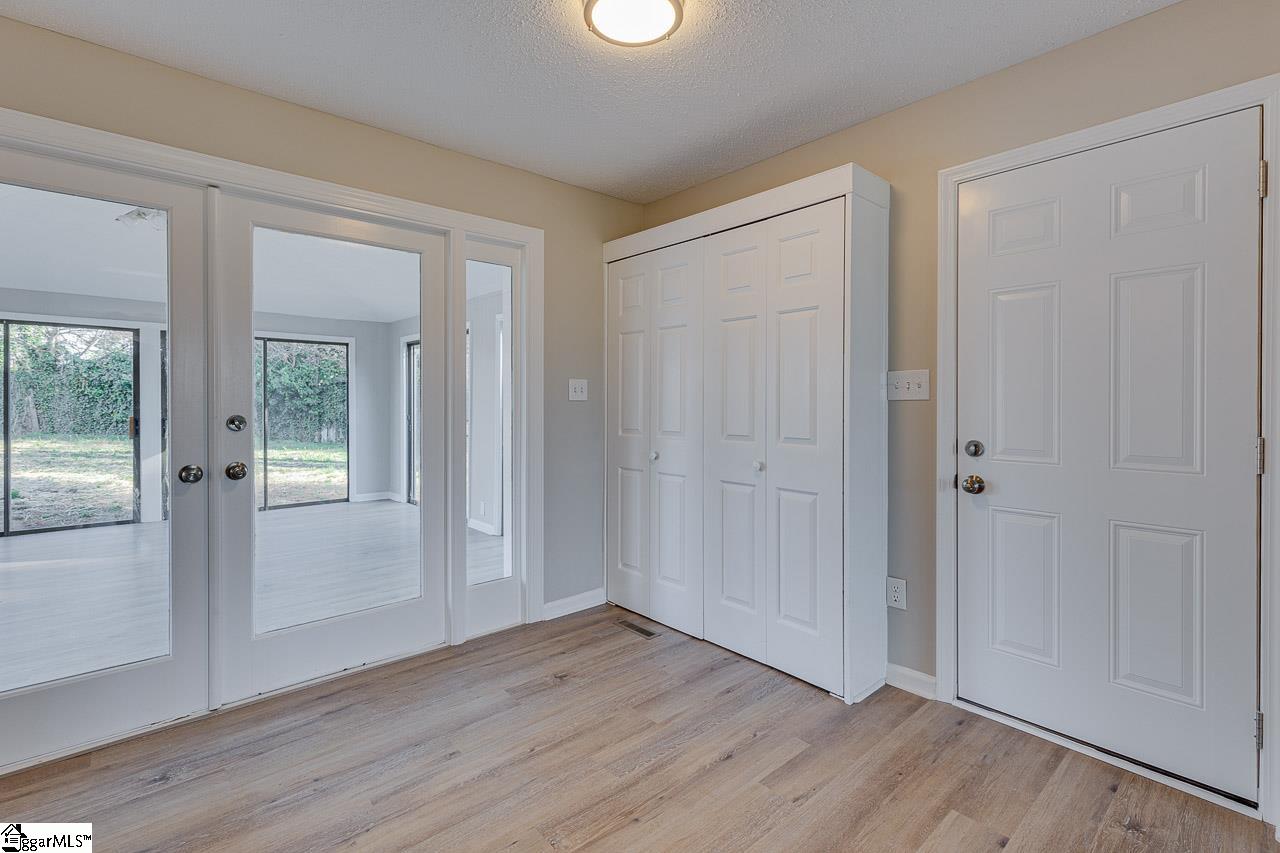 113 Forestdale Drive