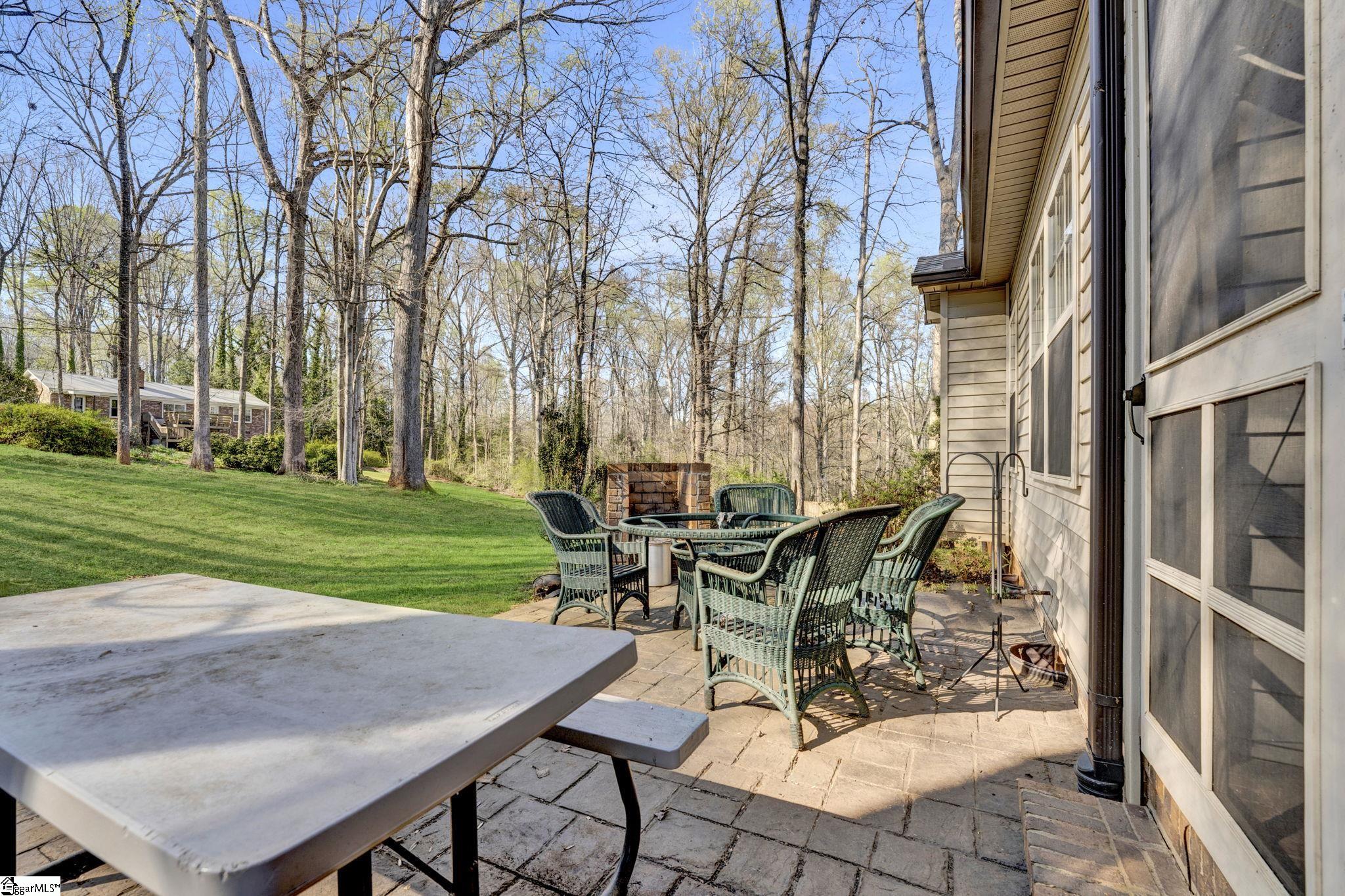 153 Ashlan Woods Court