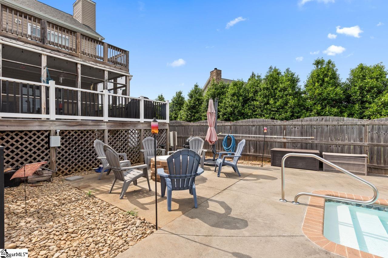408 Saddlebred Drive