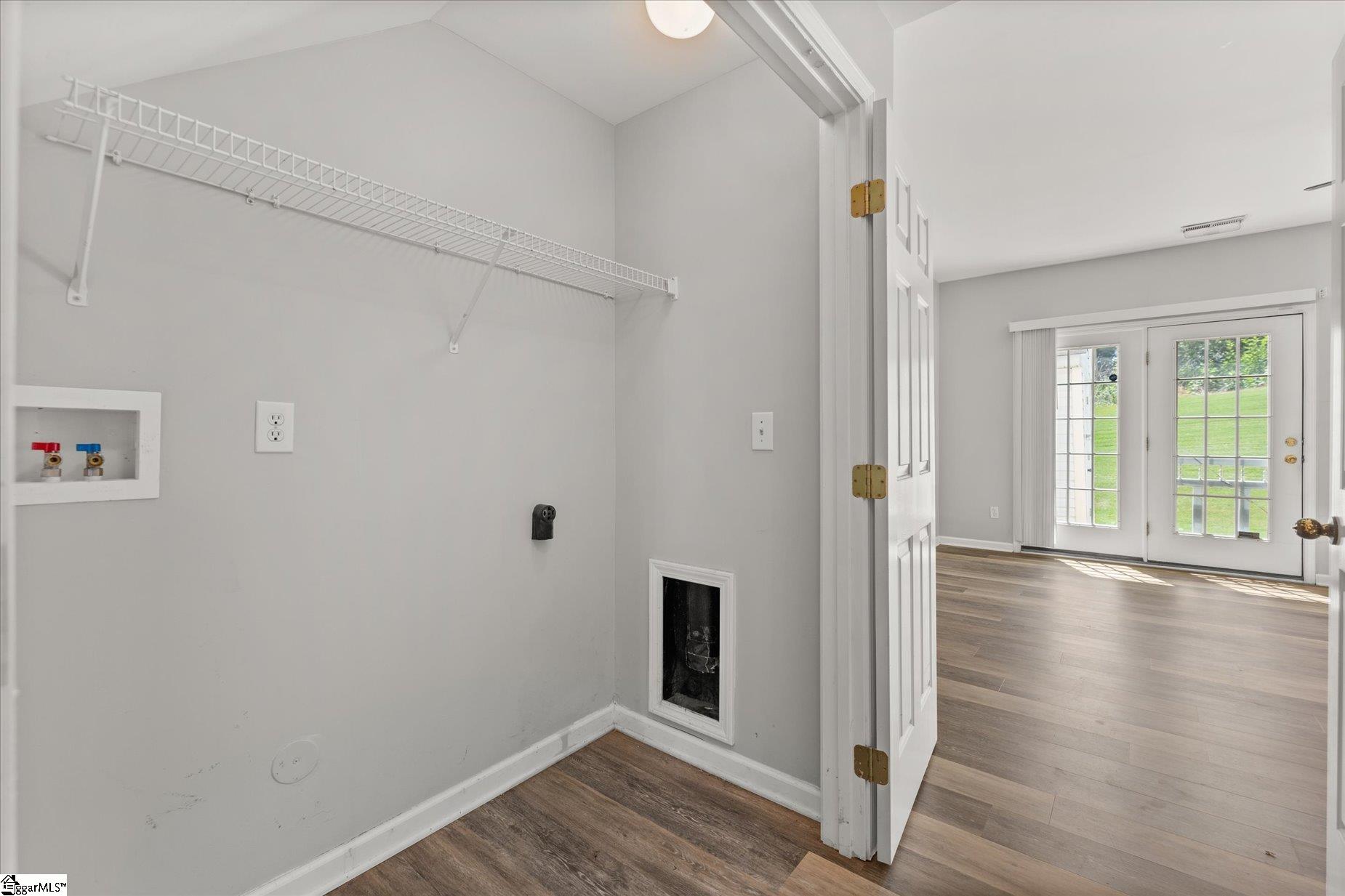 72 Spring Crossing Circle