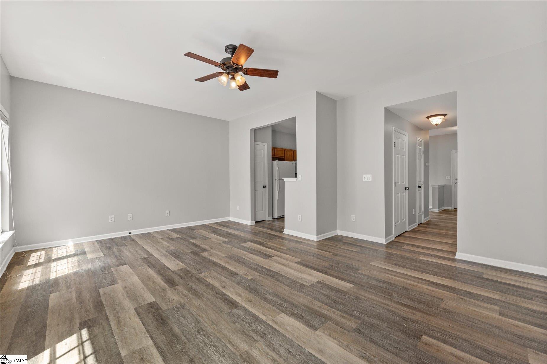 72 Spring Crossing Circle