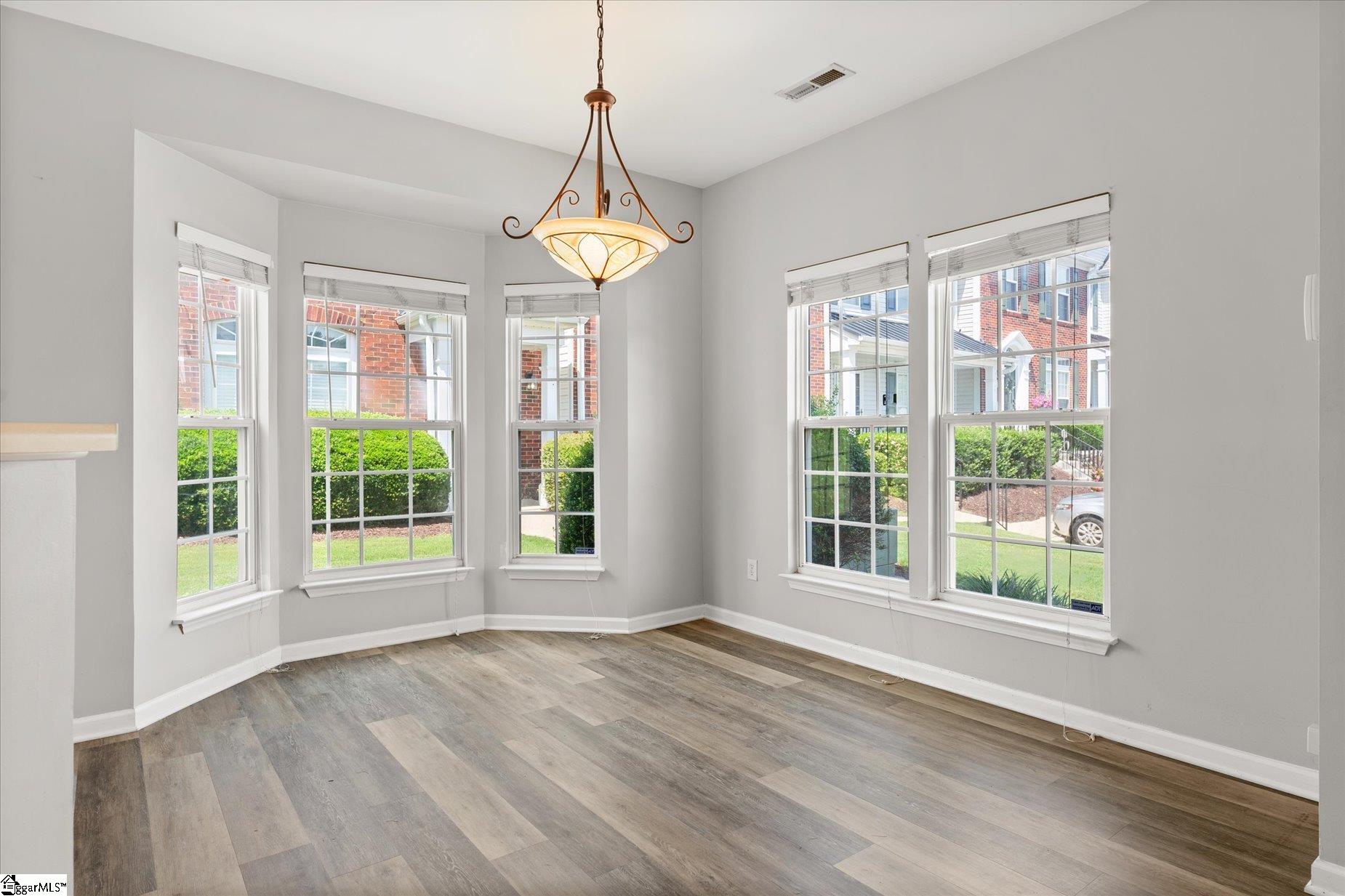 72 Spring Crossing Circle