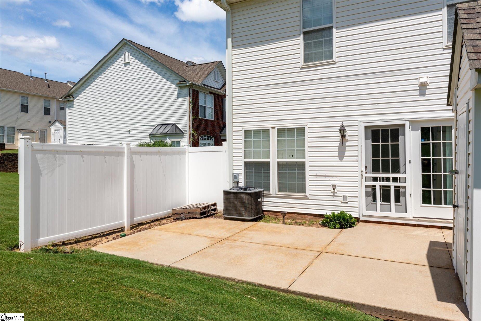 72 Spring Crossing Circle