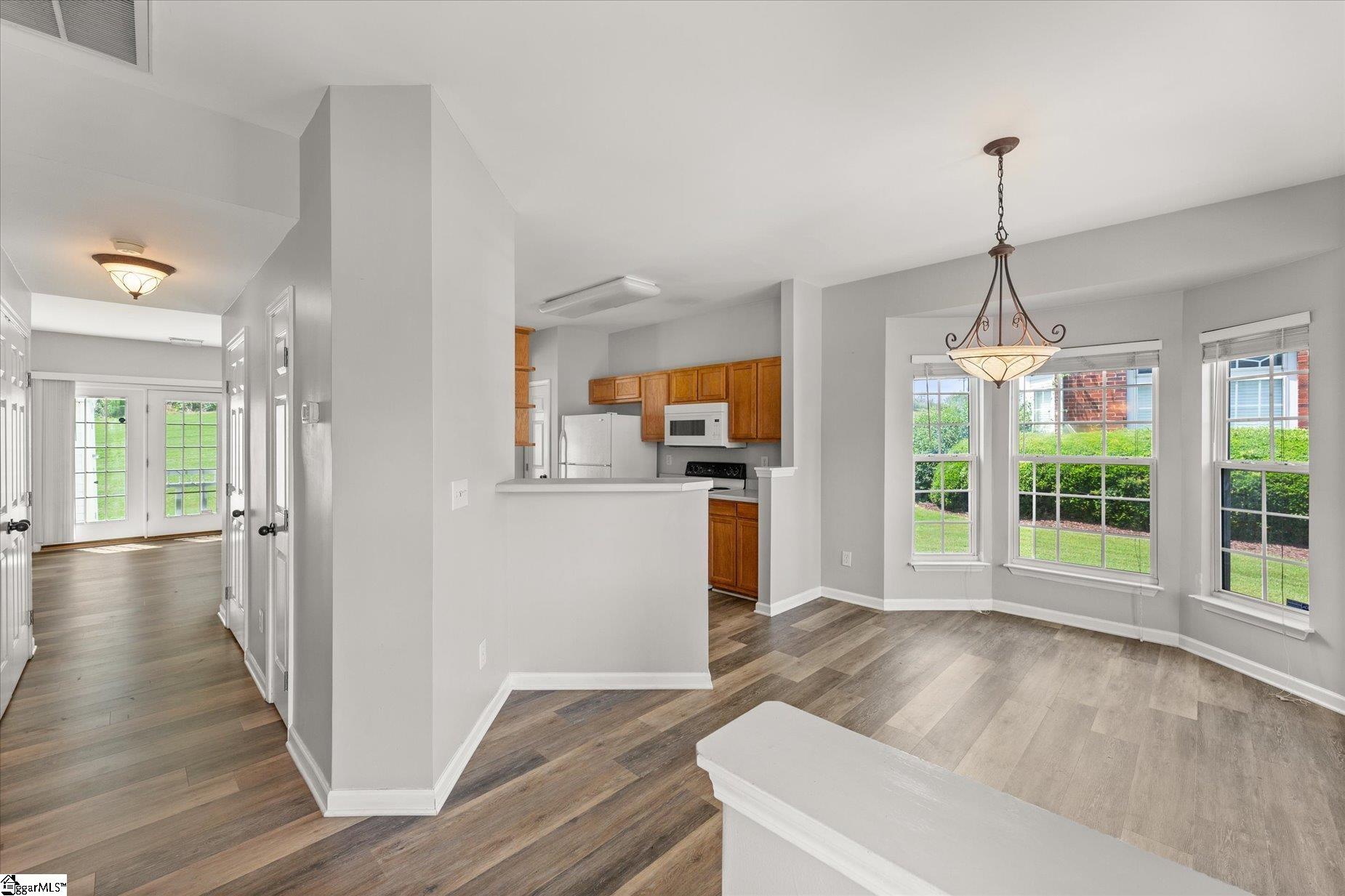 72 Spring Crossing Circle