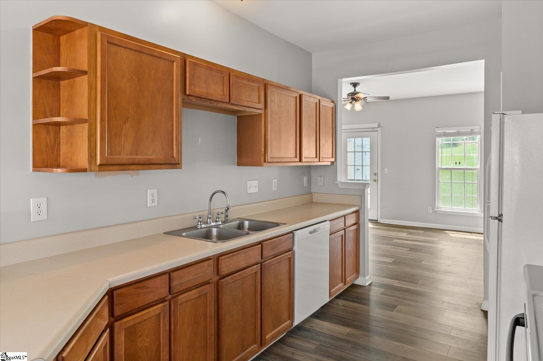 72 Spring Crossing Circle
