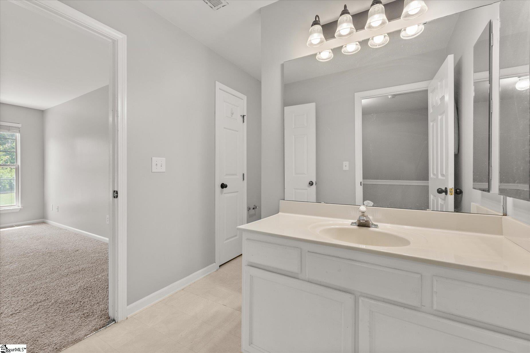 72 Spring Crossing Circle